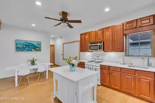 366 River Pl, Manasquan, NJ 08736 - Photo 10