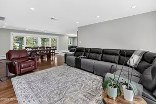 8 Lake Dr, Freehold, NJ 07728 - Photo 28