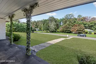 8 Lake Dr, Freehold, NJ 07728 - Photo 18