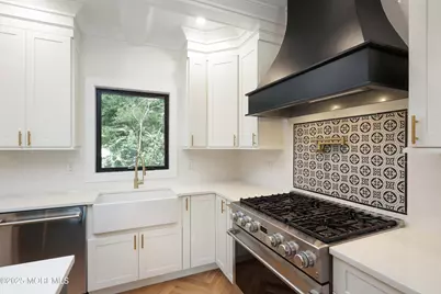 54 Steven Avenue, Tinton Falls, NJ 07724 - Photo 12