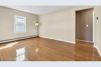 106 Van Brackle Road, Aberdeen Township, NJ 07747 - Photo 8