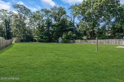 106 Van Brackle Road, Aberdeen Township, NJ 07747 - Photo 32