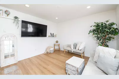 96 1st Avenue, Atlantic Highlands, NJ 07716 - Photo 8