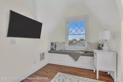 501 Morris Avenue, Spring Lake, NJ 07762 - Photo 28