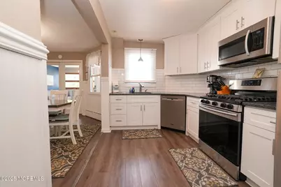 201 Forman Avenue, Point Pleasant Beach, NJ 08742 - Photo 32