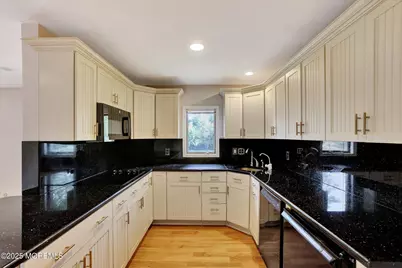 30 Pleasant Valley Road, Morganville, NJ 07751 - Photo 38