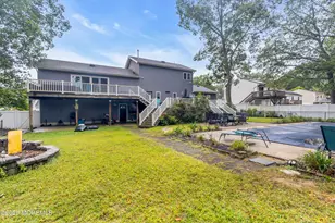 28 Princeton Dr, Howell Township, NJ 07731 - Photo 22