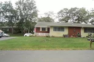 22 Blue Jay St, Manchester Township, NJ 08759 - Photo 2