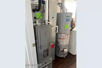 51 Pagoda Lane, Freehold, NJ 07728 - Photo 18