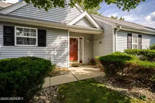 51 Pagoda Ln, Freehold, NJ 07728 - Photo 2