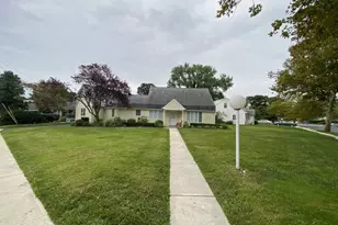 921 Woodgate Ave, Long Branch, NJ 07740 - Photo 2