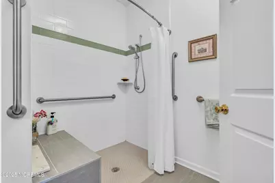 216 Fairway Lane, Neptune Township, NJ 07753 - Photo 24