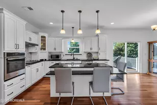 216 Fairway Ln, Neptune Township, NJ 07753 - Photo 8