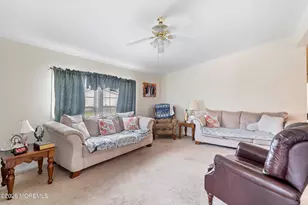 75 Perry Ln, Manahawkin, NJ 08050 - Photo 4