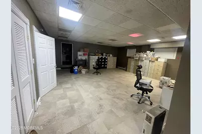 165 State Route 35 #Basement, Red Bank, NJ 07701 - Photo 4