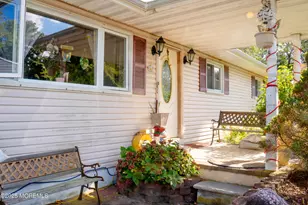 6 Harold Pl, Manchester Township, NJ 08759 - Photo 4