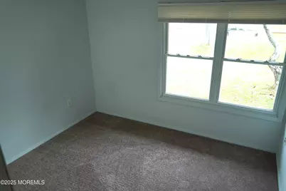 5 Summit Avenue, Manalapan Township, NJ 07726 - Photo 20