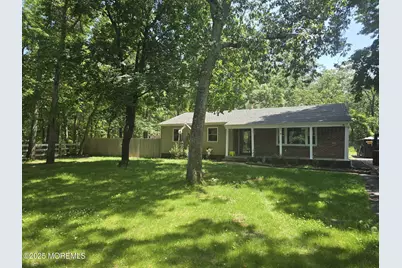 26 Vienna Road, Howell Township, NJ 07731 - Photo 2