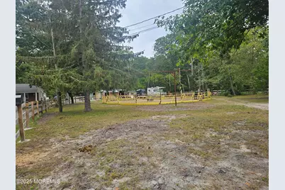 26 Vienna Road, Howell Township, NJ 07731 - Photo 10