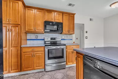 55 Elmswell Avenue, Manchester Township, NJ 08759 - Photo 10