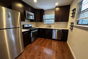 302 Daisy Ct, Jackson, NJ 08527 - Photo 2