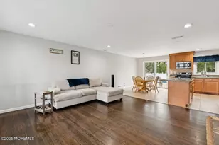 203 Lorraine Pl, Brick, NJ 08724 - Photo 14