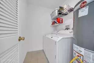 1 Westlake Ct, Morganville, NJ 07751 - Photo 24