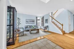 1 Westlake Ct, Morganville, NJ 07751 - Photo 6