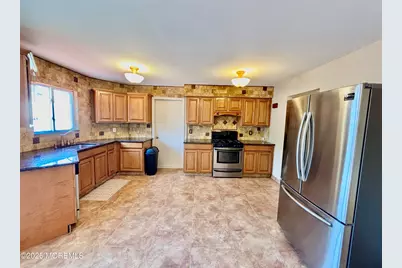 21 Stemler Drive, Cliffwood, NJ 07721 - Photo 6