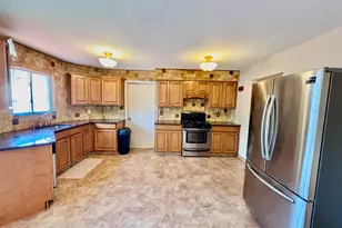 21 Stemler Dr, Cliffwood, NJ 07721 - Photo 6