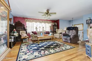 1121 Aspen Dr, Toms River Township, NJ 08753 - Photo 2