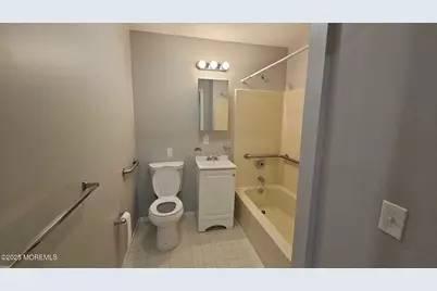 1700 Nj 37 W #105-03, Toms River Township, NJ 08757 - Photo 4