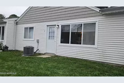 1700 Nj 37 W #105-03, Toms River Township, NJ 08757 - Photo 8