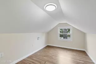 216 Delaware St, Elizabeth Port, NJ 07206 - Photo 32