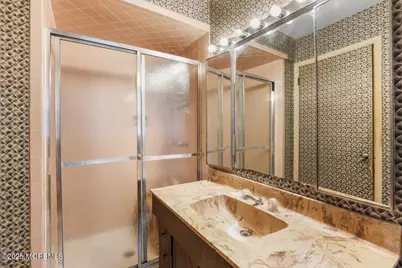 12 Meadowbrook Lane, Freehold, NJ 07728 - Photo 20