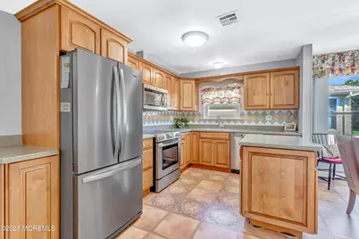 428 Saint Thomas Drive, Toms River Township, NJ 08757 - Photo 12