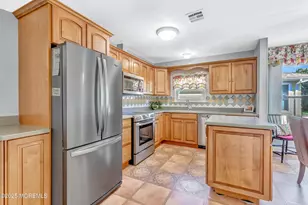 428 St Thomas Dr, Toms River Township, NJ 08757 - Photo 12