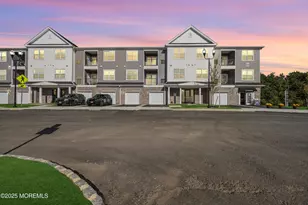 28311 Radford Ct, Monroe Township, NJ 08831 - Photo 4