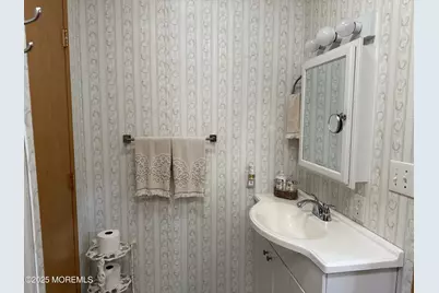 27 Beaver Avenue, Whiting, NJ 08759 - Photo 22