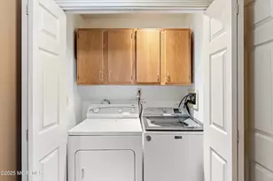 8 Hialeah, West Long Branch, NJ 07764 - Photo 18