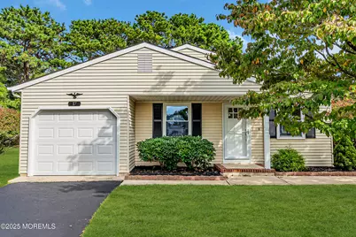 17 Leighton Court, Berkeley, NJ 08721 - Photo 1