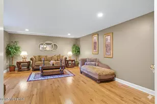 3 Tolas Dr, Holmdel, NJ 07733 - Photo 4