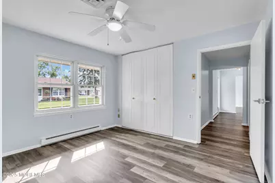 295B W Malvern Court, Lakewood, NJ 08701 - Photo 10