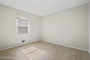 51 Angela Cir, Hazlet Township, NJ 07730 - Photo 26