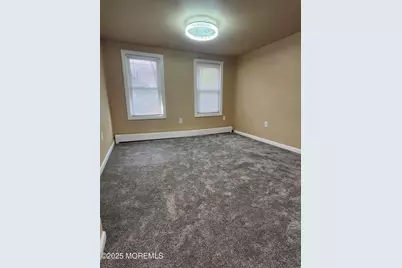 4 Saint James Place, Keansburg, NJ 07734 - Photo 8