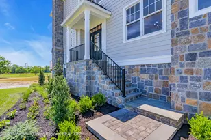 176 Eagle Wy, Eatontown, NJ 07724 - Photo 4