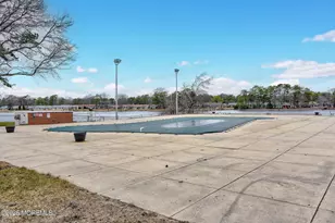 434E Portsmouth Dr, Lakewood, NJ 08701 - Photo 36