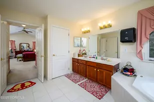 7 Brentwood Dr, Burlington, NJ 08016 - Photo 24