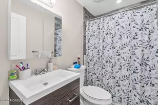 327 Fulton St, Elizabeth Port, NJ 07206 - Photo 24