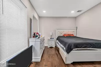 327 Fulton Street, Elizabeth Port, NJ 07206 - Photo 28